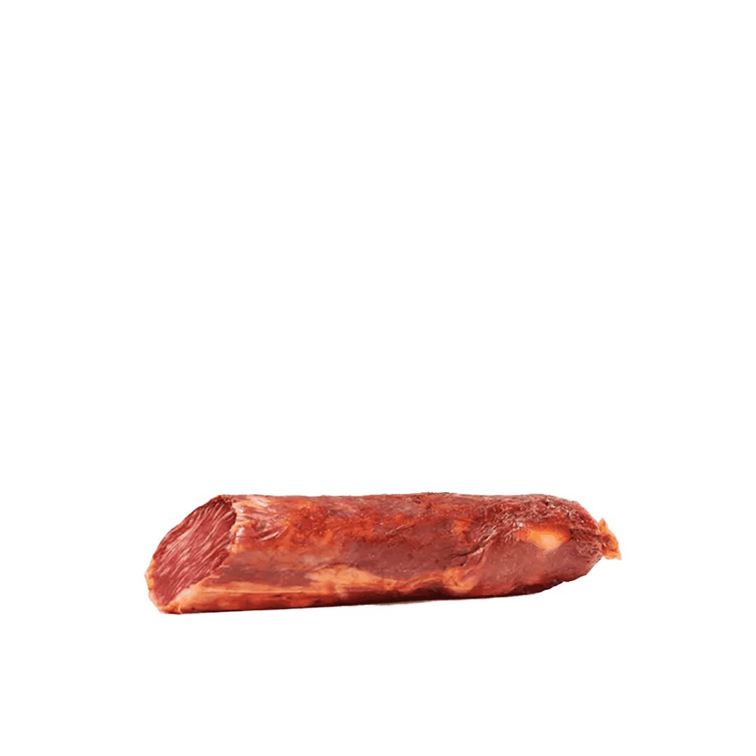 lomo de cebo 50% ibérico, elaborado con carne de cerdos ibéricos, aderezado con sal y pimentón, curado en bodegas naturales, pieza de 750g.