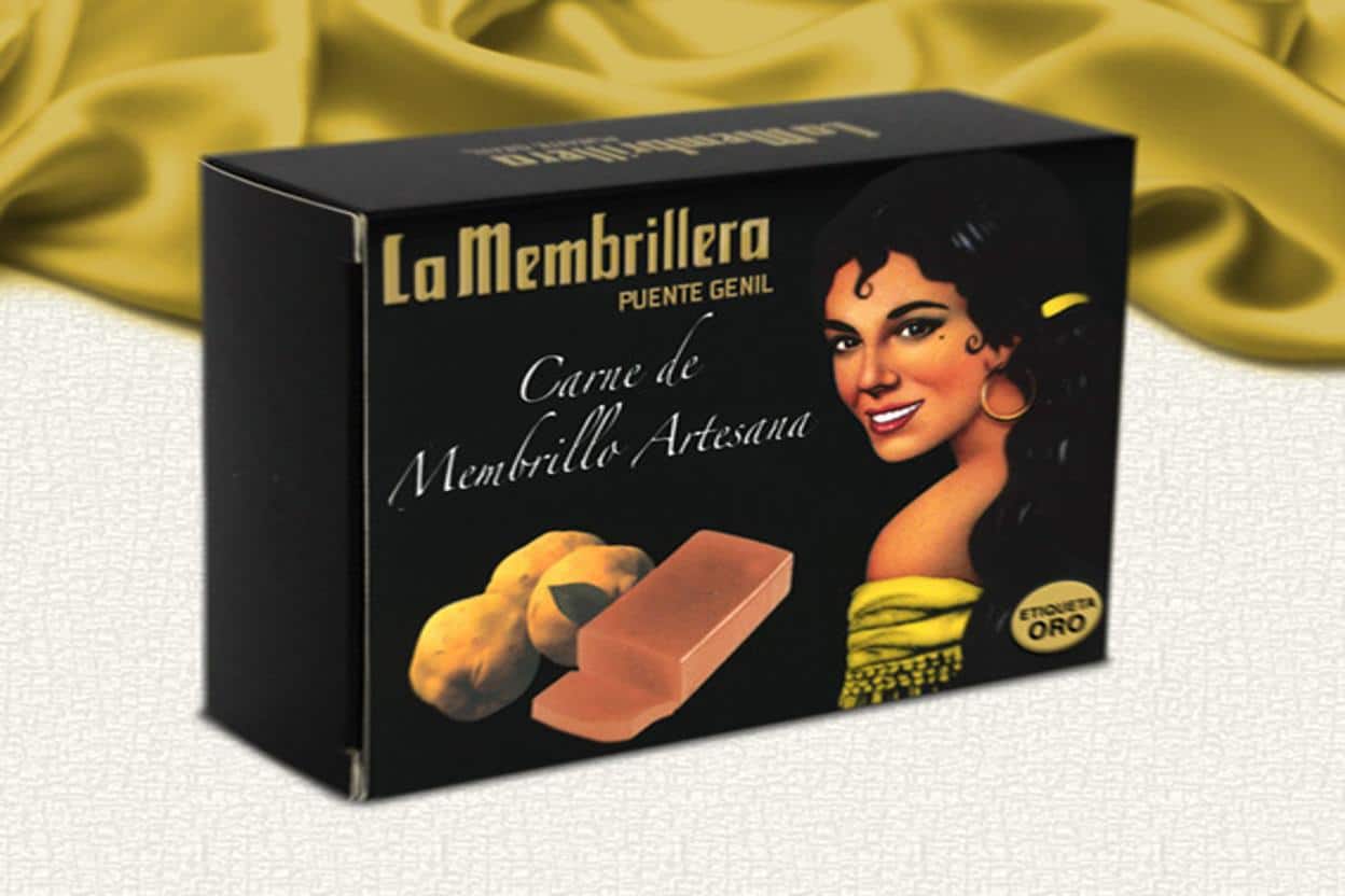 Carne de membrillo artesana dulce tradicional en bloque para queso
